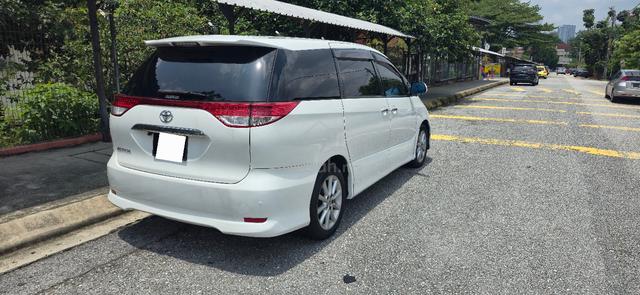 2010 Toyota ESTIMA 2.4 AWD Japan Spec - 4