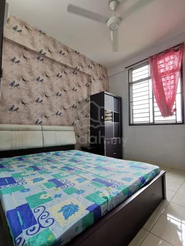 Indah Court Apartment (Bukit Indah) 1