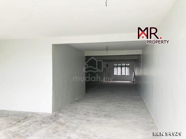 ORIGINAL UNIT @ Triple Storey Shop Lot Taman Bandar Baru FOR SALE 1