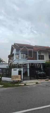 Renovated Double Storey Corner Lot 1