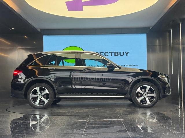 2017 Mercedes Benz GLC200 2.0 - 3
