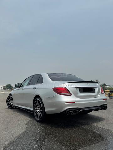 2018 Mercedes Benz E-CLASS 2.0 300 AMG LINE (CKD) - 3