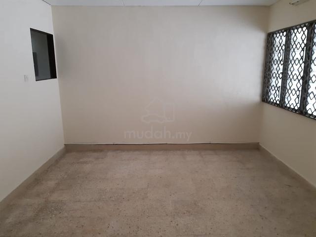 2 storey terrace, bayan baru, bukit gedung 1