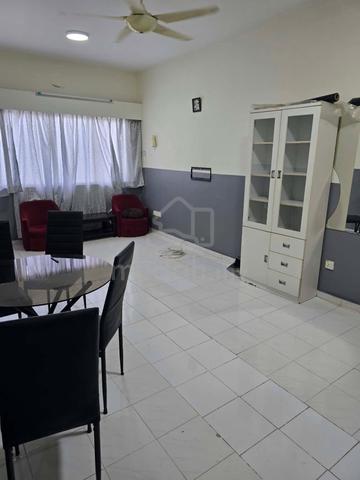 Menara Kuda Lari 1
