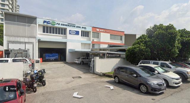 1.5 Storey Semi-D Factory Taman Industri USJ 1 1