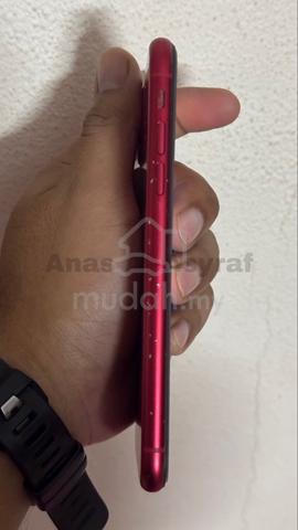 Iphone 11 red 128gb - photo 5 of 5