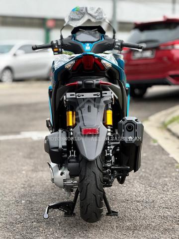 Carousel Image