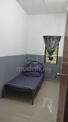 Bilik Sewa Banting, Jugra, Jenjarom, Telok Panglima, Pulau Carey 1