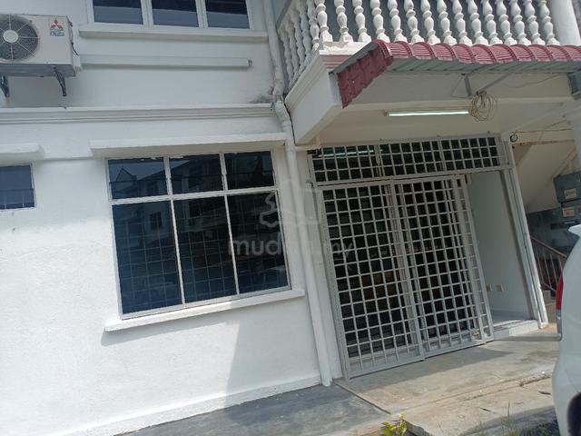 Taman Saujana Puri 1