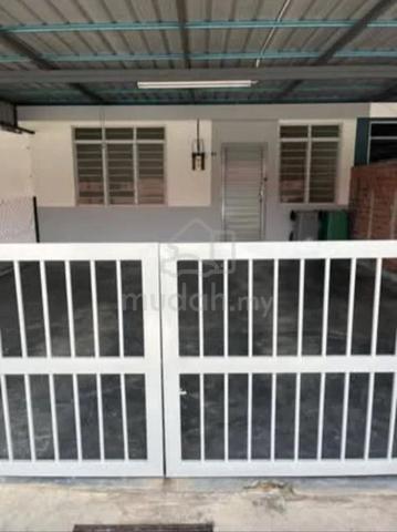Single Storey House for Rent- Telok Mas (Bukit Larang Indah) 1