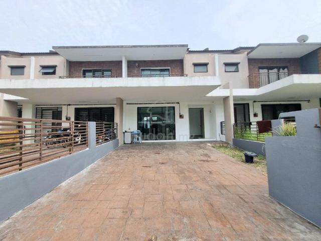 Double Storey Terrace Type Alcea Saujana KLIA, Kita Warisan Sepang 1