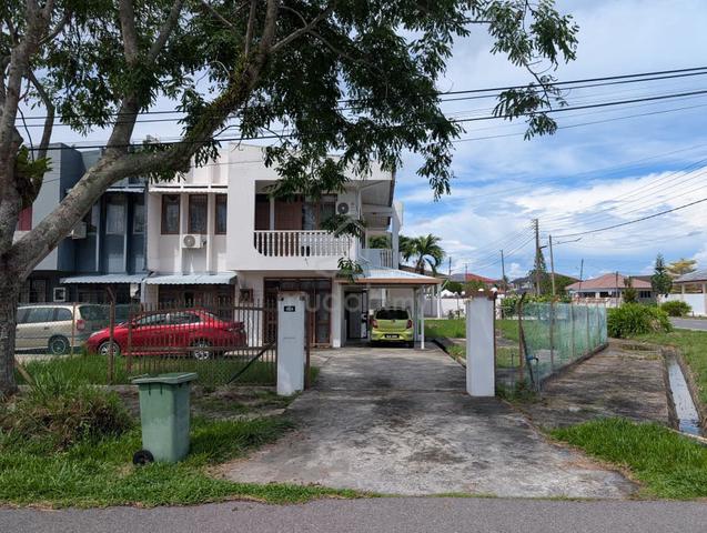 2-storey Semi-Detached Pujut,Miri House for sale 1