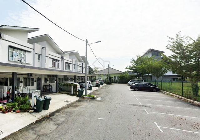 Townhouse Taman Universiti Bangi Kajang near to GMI π’ Ready MOVE IN 1