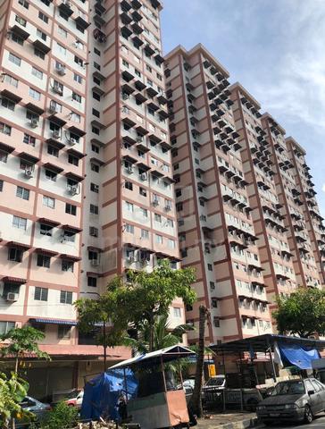 Pinang Emas Flat 1