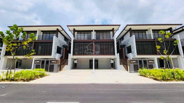 [💥BIGGEST SIZE💥] 3 Storey Terrace Mulia Residence, Cyberjaya 1