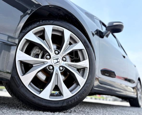 2015 Honda CIVIC 2.0 S FACELIFT LOW MILAGE FORSALE - 2