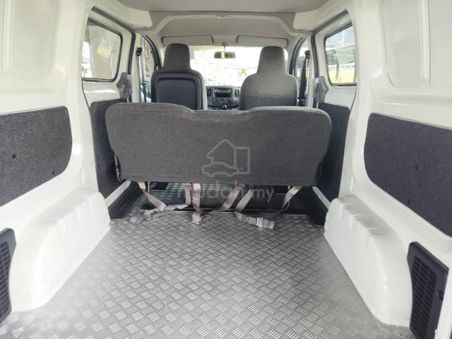 2012 Nissan NV200 1.6 (M) Semi Panel Van - 4