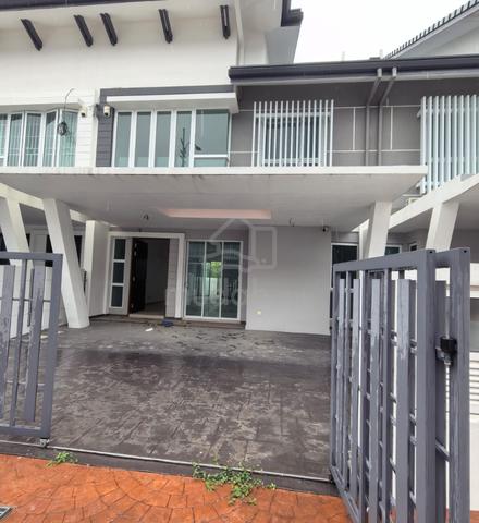 2-storey Terraced House at Cyberjaya for sale (Residensi Aurora) 1