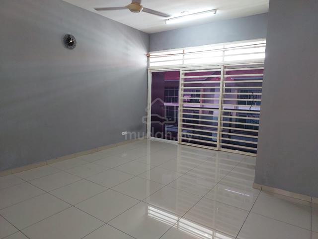 CHEAPEST 3 Storey Terrace House at Ayer Itam Thean Teik Road For Rent 1