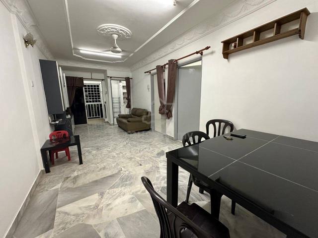Teratai Mewah Apartment Block 4 & 6 1