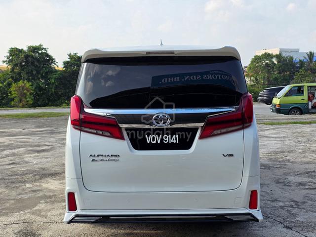 EXECUTIVE LOUNGE TRD 2018 Toyota ALPHARD 3.5 - 5