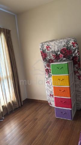 Room For Rent 1