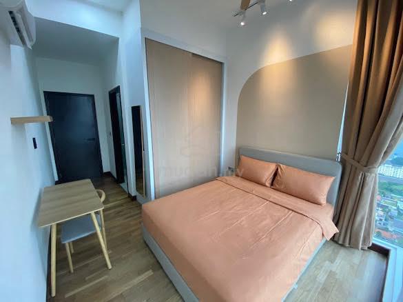 Paragon suite CIQ/ Room rent JB / attach toilet/ 3 minit to JB custom 1