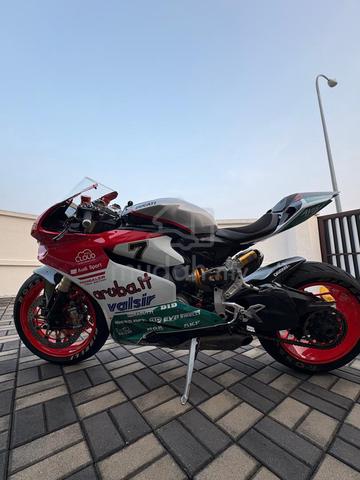 Ducati 1199 Panigale - photo 3 of 10