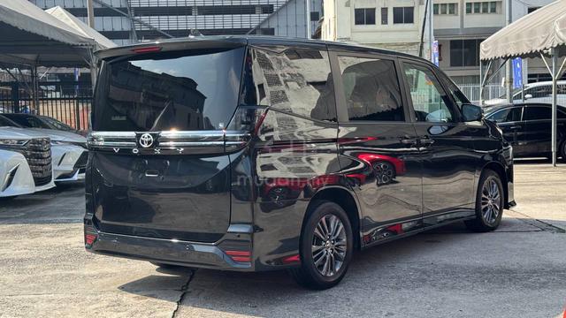 Toyota VOXY 2.0 SG (7 SEATER, 2 PWRDOOR) - 2