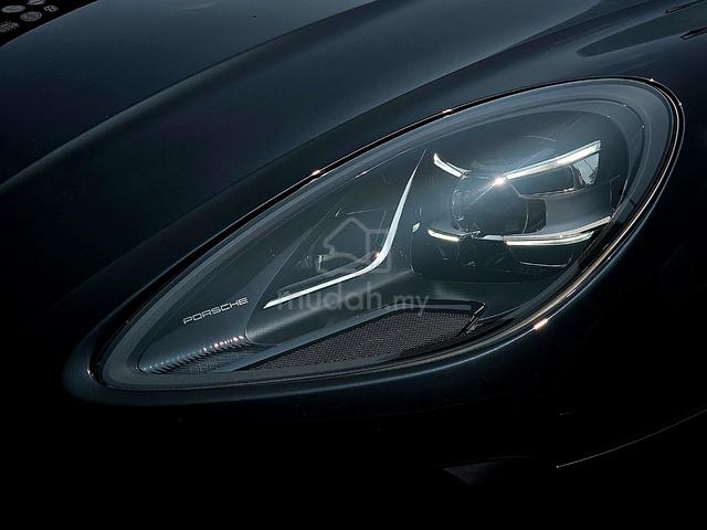 UNREG 2021 Porsche MACAN 2.0 - 5