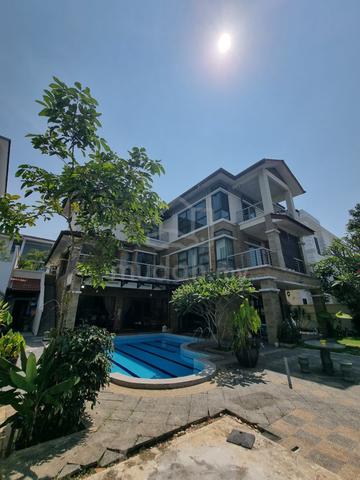 3 Storey Bangalow Amber Hills Melawati 1