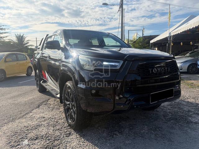 2025 Toyota HILUX 2.8 GR SPORT (A) 16K KM ORI GR - 2