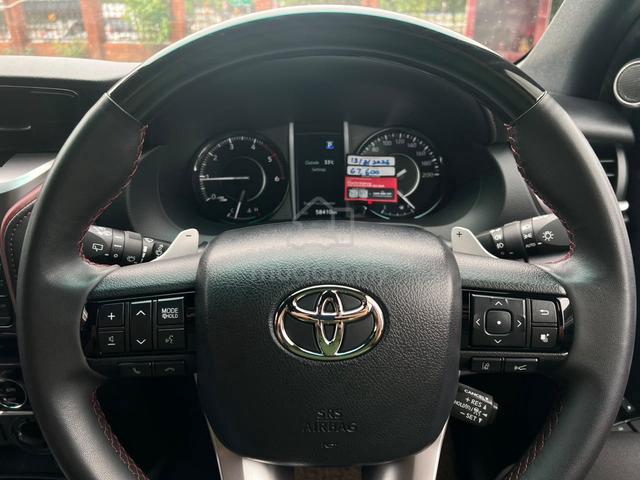 2022 Toyota FORTUNER 2.8 VRZ FACELIFT 4X4 CAR KING - 5