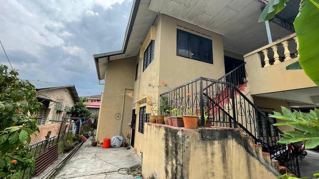 Bungalow Lot +  Selayang Baru Beserta Rumah Sewa 5 Pintu 5