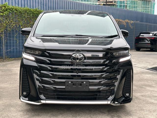 Black interior 2023 Toyota VELLFIRE Z PREMIER - 2