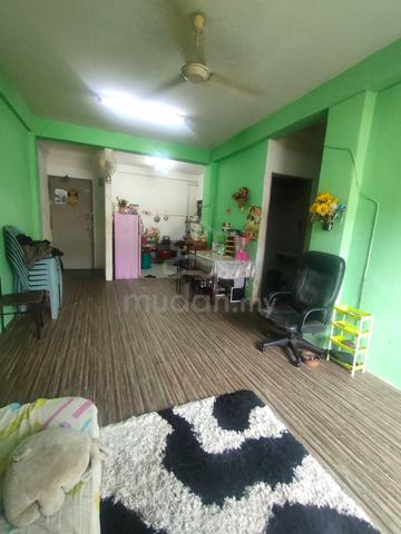 Apartment Desa Tasik Fasa 1A 1
