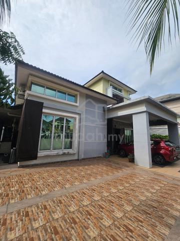 NONBUMI Huge CORNER Extend 1.5 Storey Bungalow Warisan Puteri Seremban 1