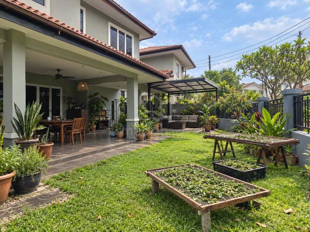 Cheap Nice 2 Storey Corner Super Big Land at Mahkota Cheras for Sale 1