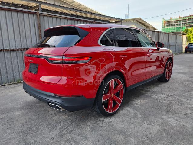 OFFER 2022 Porsche CAYENNE 3.0 17K MILEAGE ONLY - 2