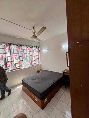 Condo Master Room for Rent (Male) 1