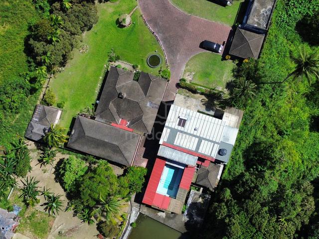 2 Acres Land + 2 Houses (Modern + Classic), Batu 24 Hulu Langat 1