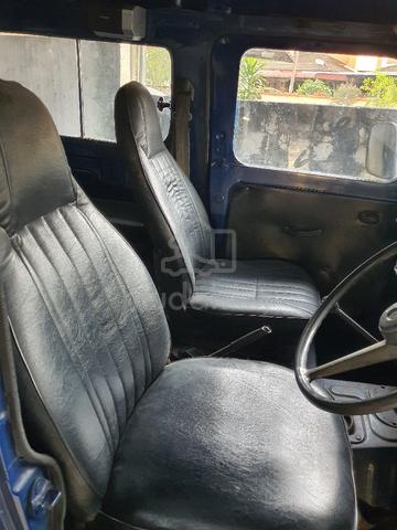 1995 Daihatsu TAFT 1.6 F20V (M) - 5