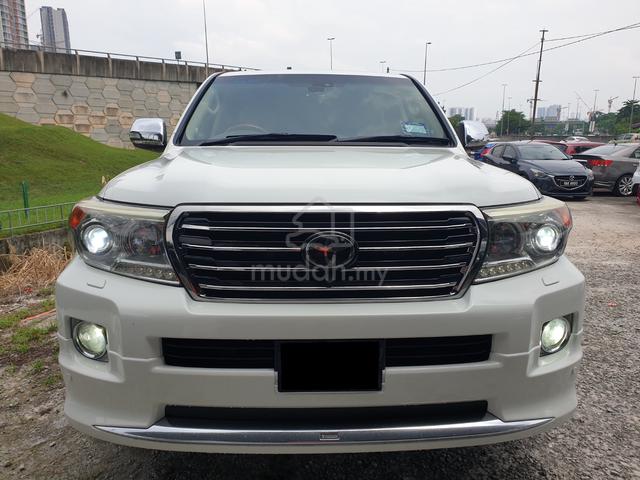 13/18 Toyota LANDCRUISER URJ202 4.6 V8 (A) ZX Spec - 3
