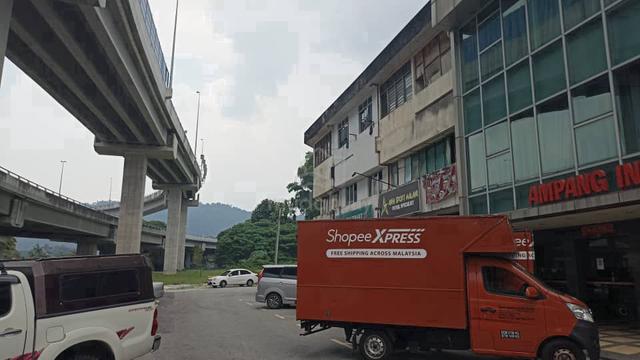 Bilik Single Bilik Double di Jalan Ampang Waterfront dkt Kosas KLCC 1