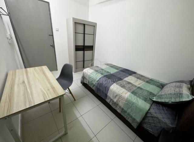 Modern & Newly Renovated SINGLE room (S1) | Setia Taipan,Setia Alam 1