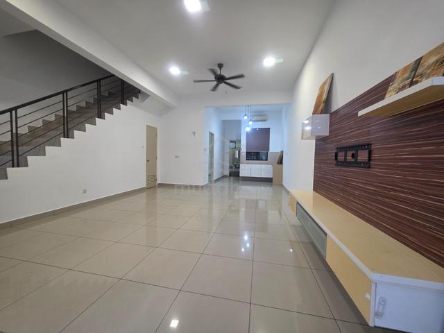 2sty House Bandar Seri Coalfields - Senna Fully Renovated Facing Park 1