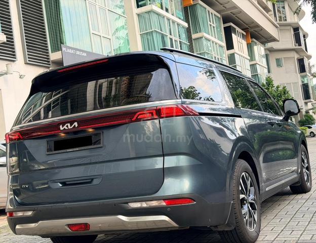 ONLY 55K KM⭐Kia CARNIVAL 2.2 DIESEL 11 SEATER 2022 - 2