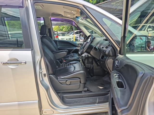 2017 Nissan SERENA FULL SPEC 2.0 (AUTO) - 4