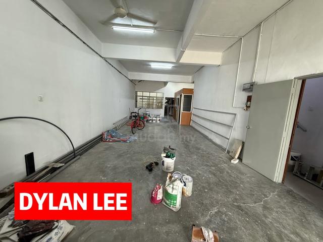 2.5 sty TERRACE Commercial USE Facing Main Road Taman Jambu Mawar BM 1
