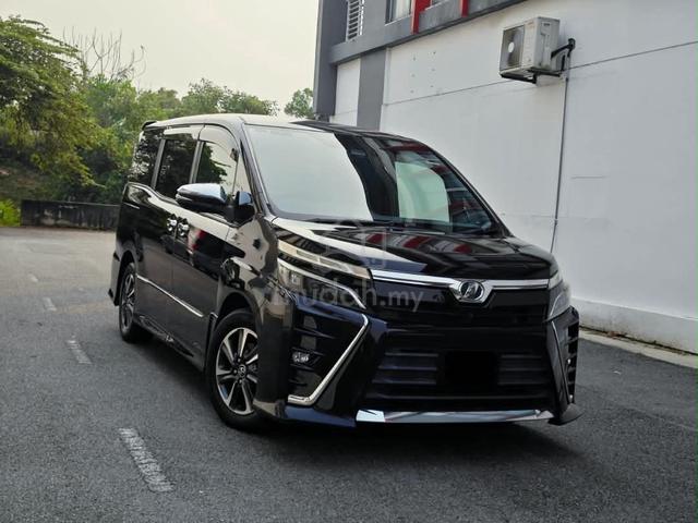2018 Toyota VOXY 2.0 ZS KIRAMEKI (A) - 1